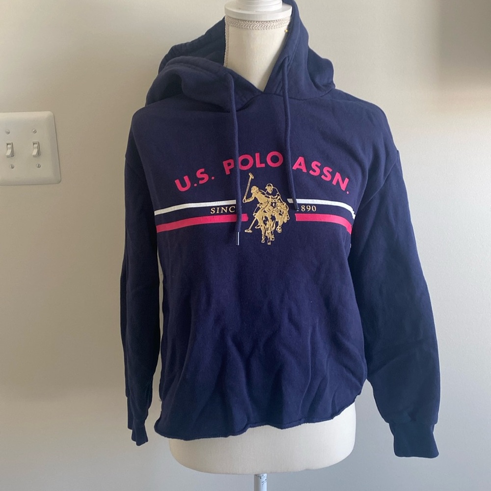 Size Medium U.S Polo cropped hoodie